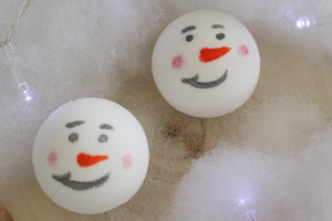 Merry Snowman Bath Bomb
